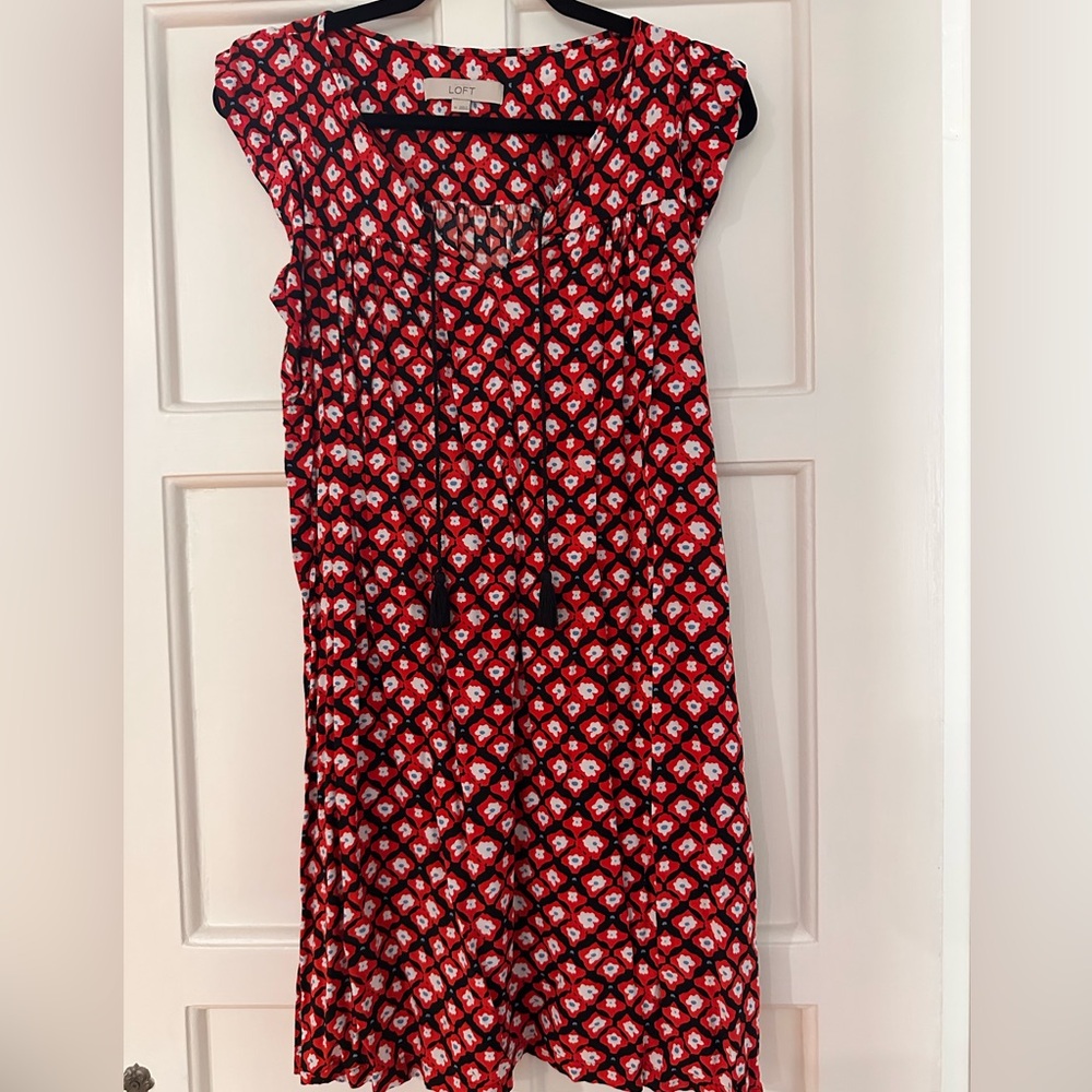LOFT Red and Black Floral dress ( to the knee).